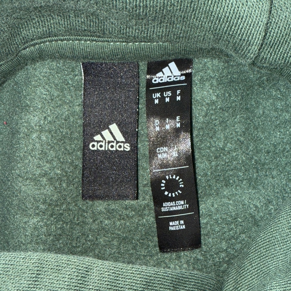 🤩SALE🤩ADIDAS - Picture 3 of 5